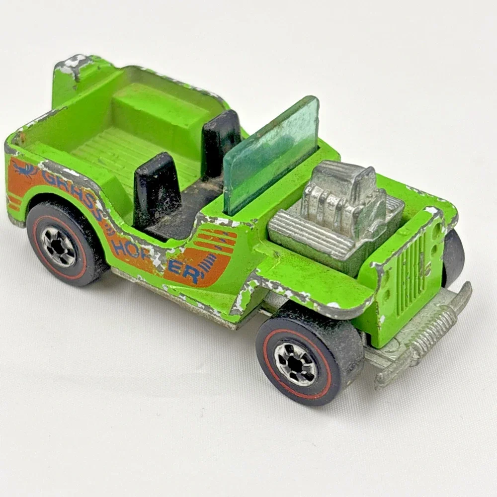 Hot Wheels Redline 1970 Grass Hopper Green w Dark Interior